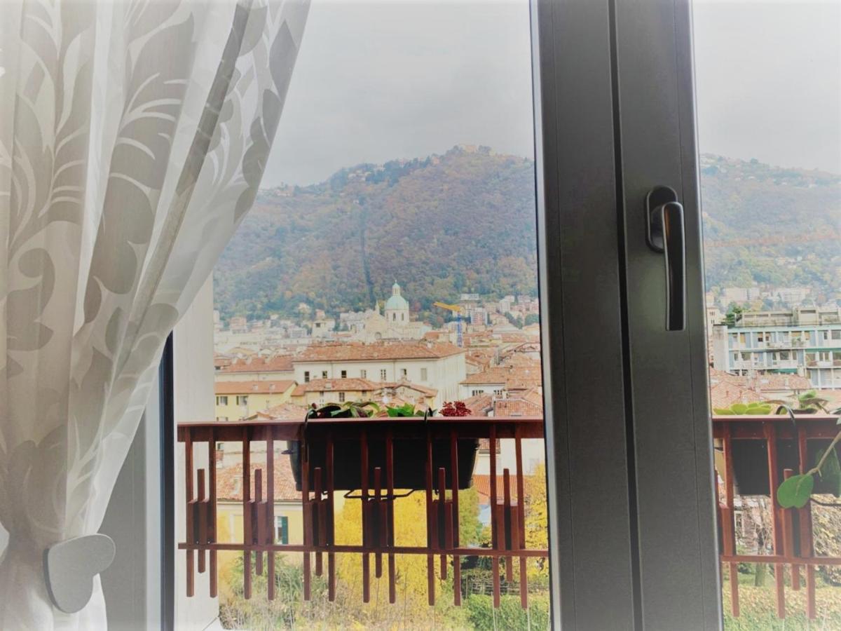 Maison 53 Incantevole Appartamento Vista Cattedrale Di Como Exterior foto